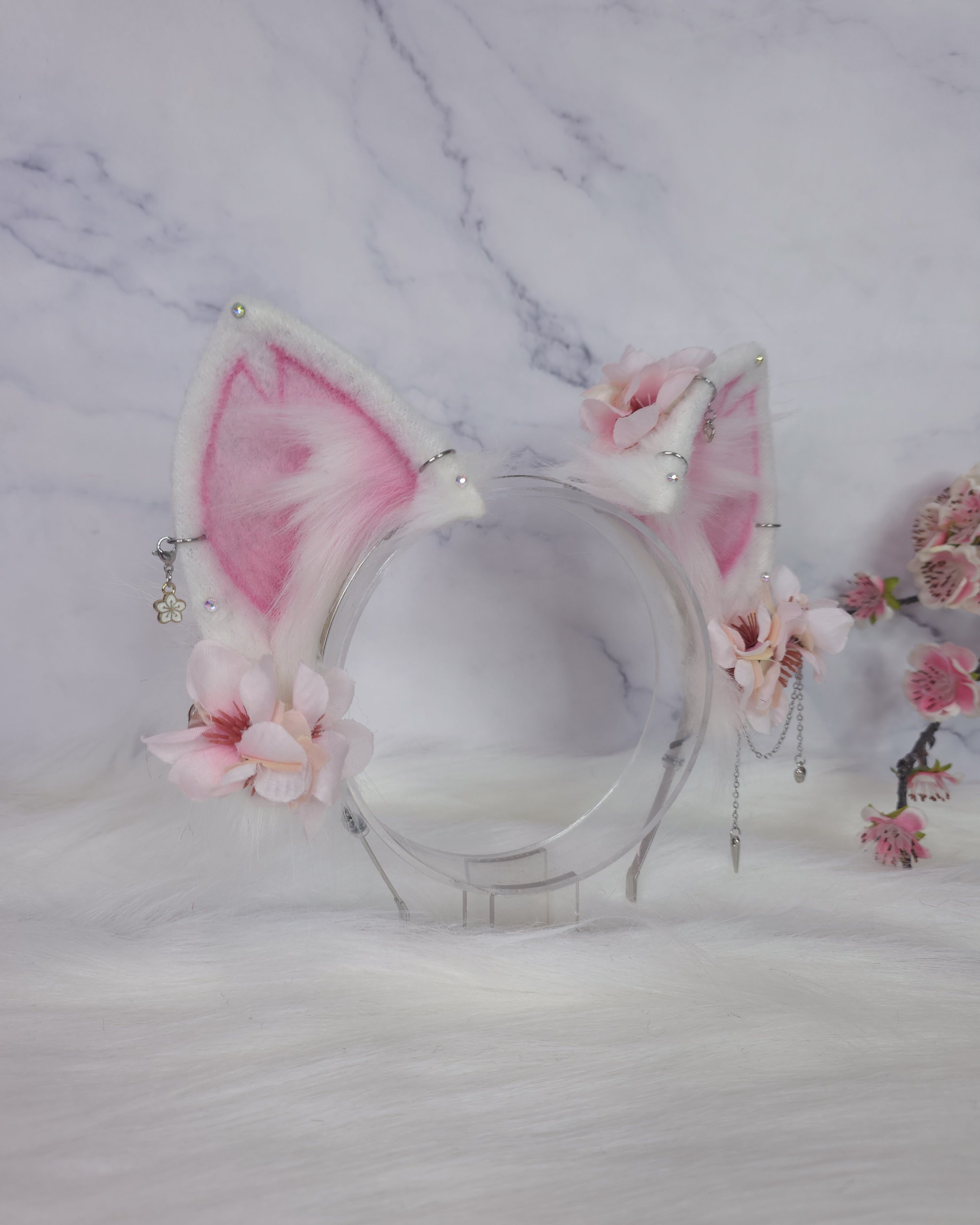 White Sakura Kitsune