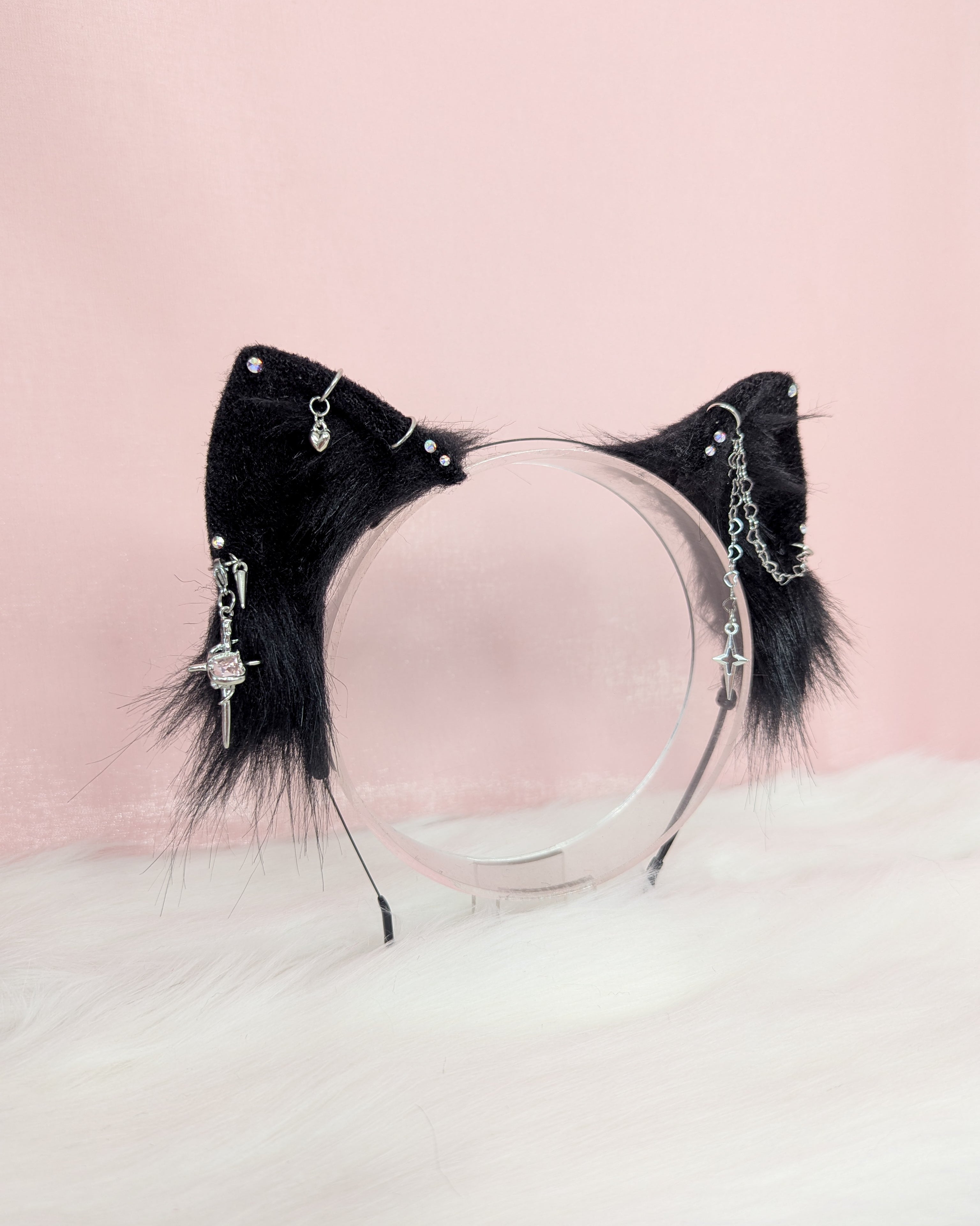 Kuro Sparkle Ears (Preorder)