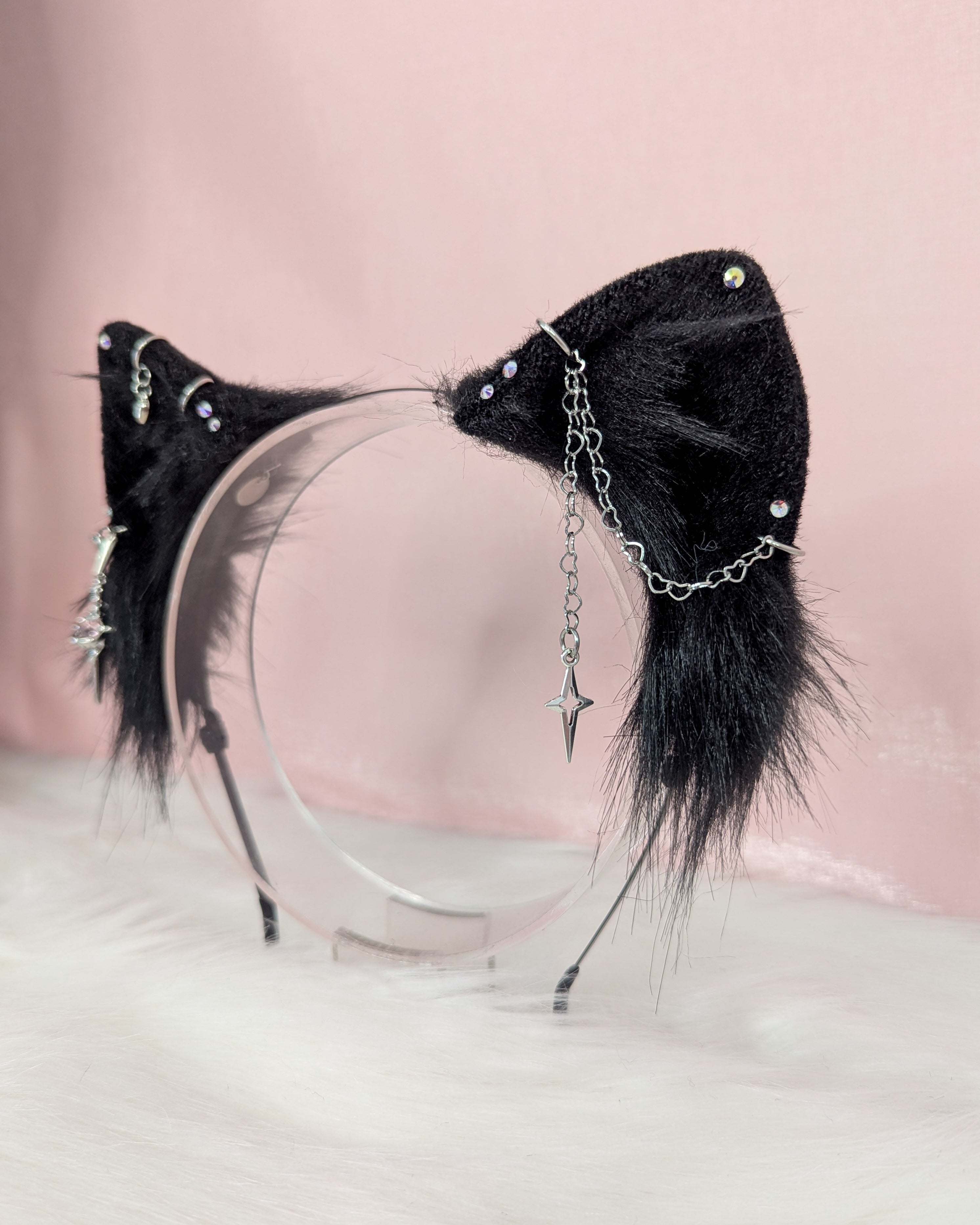 Kuro Sparkle Ears (Preorder)
