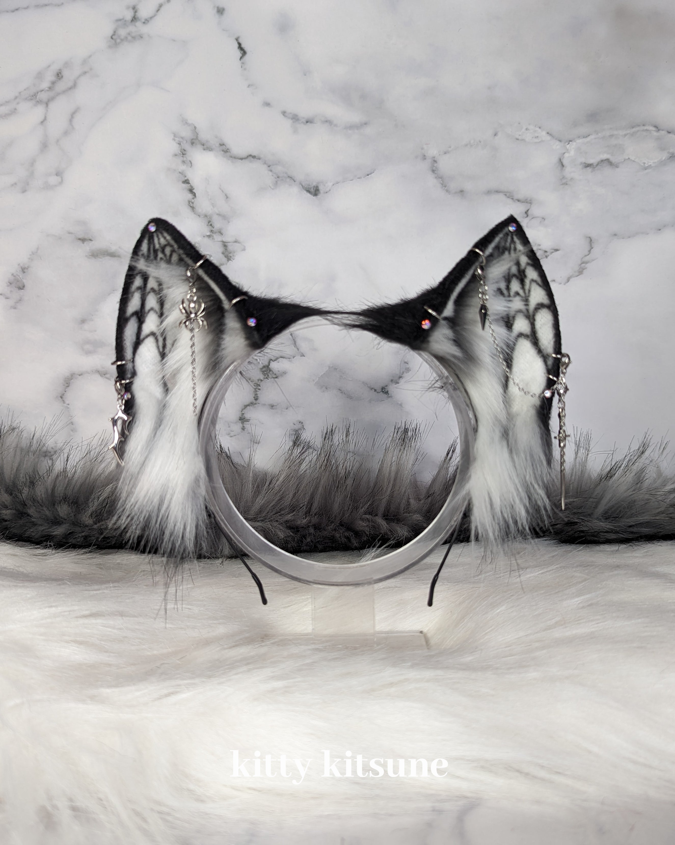 White Spider Kitsune