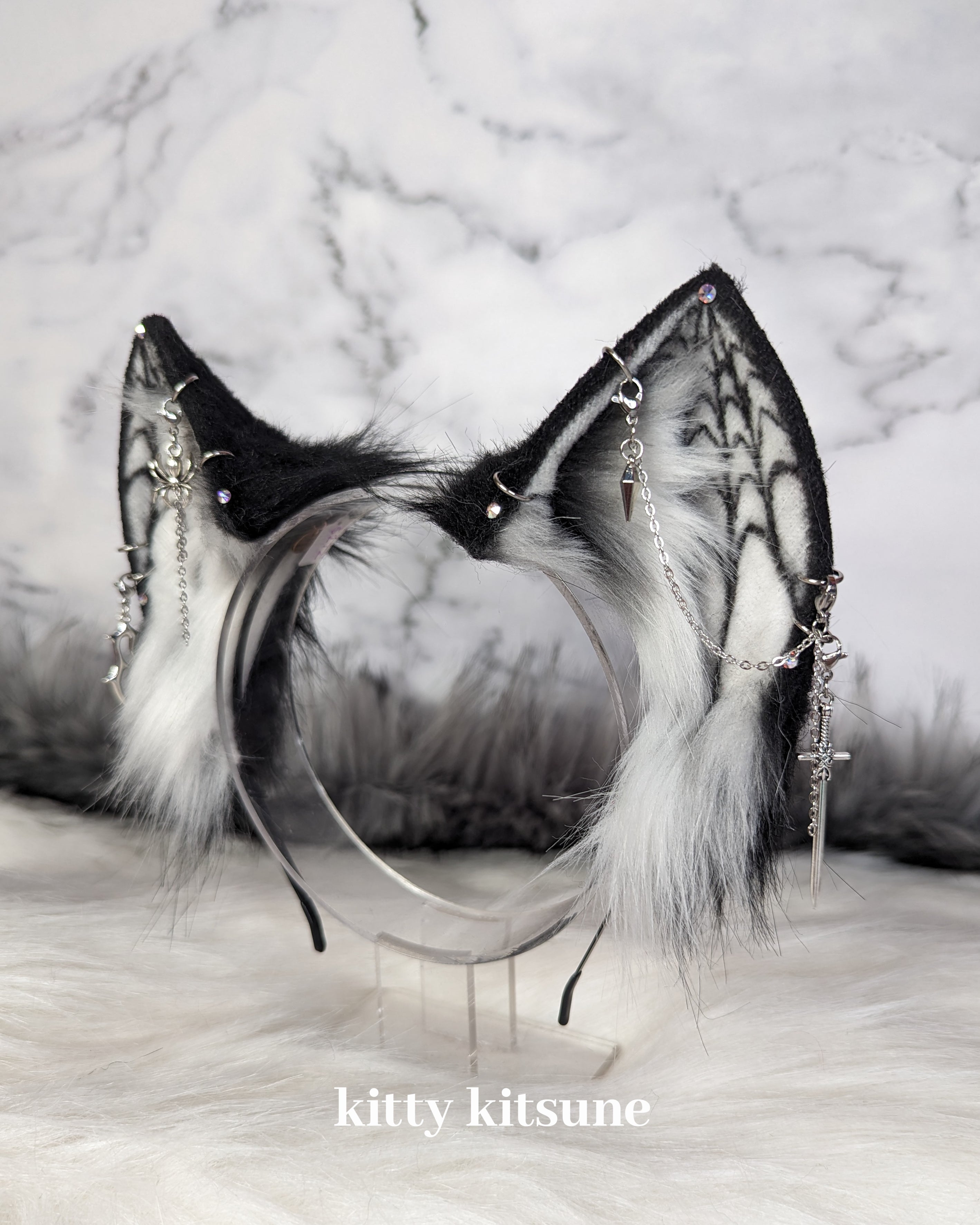 White Spider Kitsune