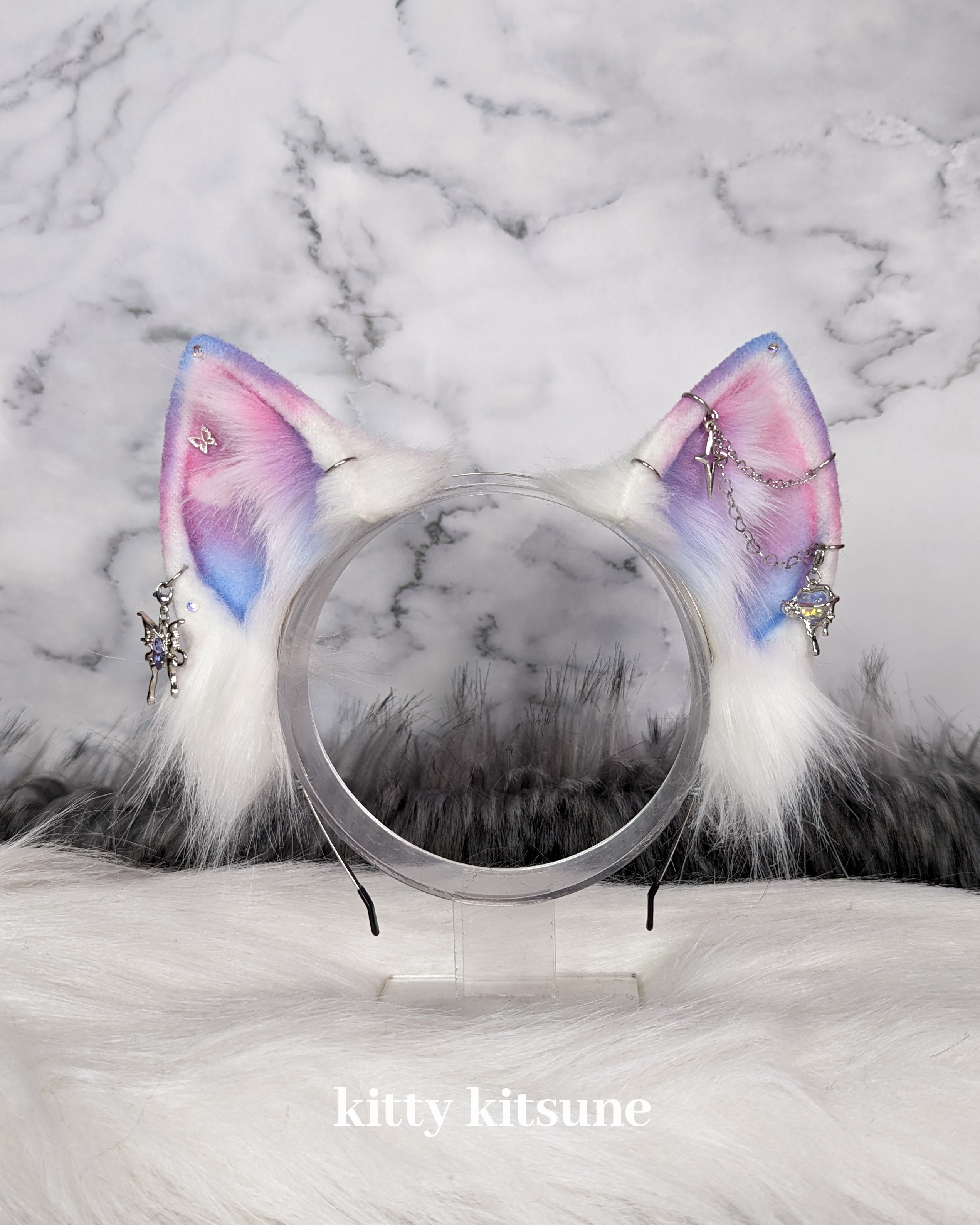 Pastel Dreamy Chrome Kitsune