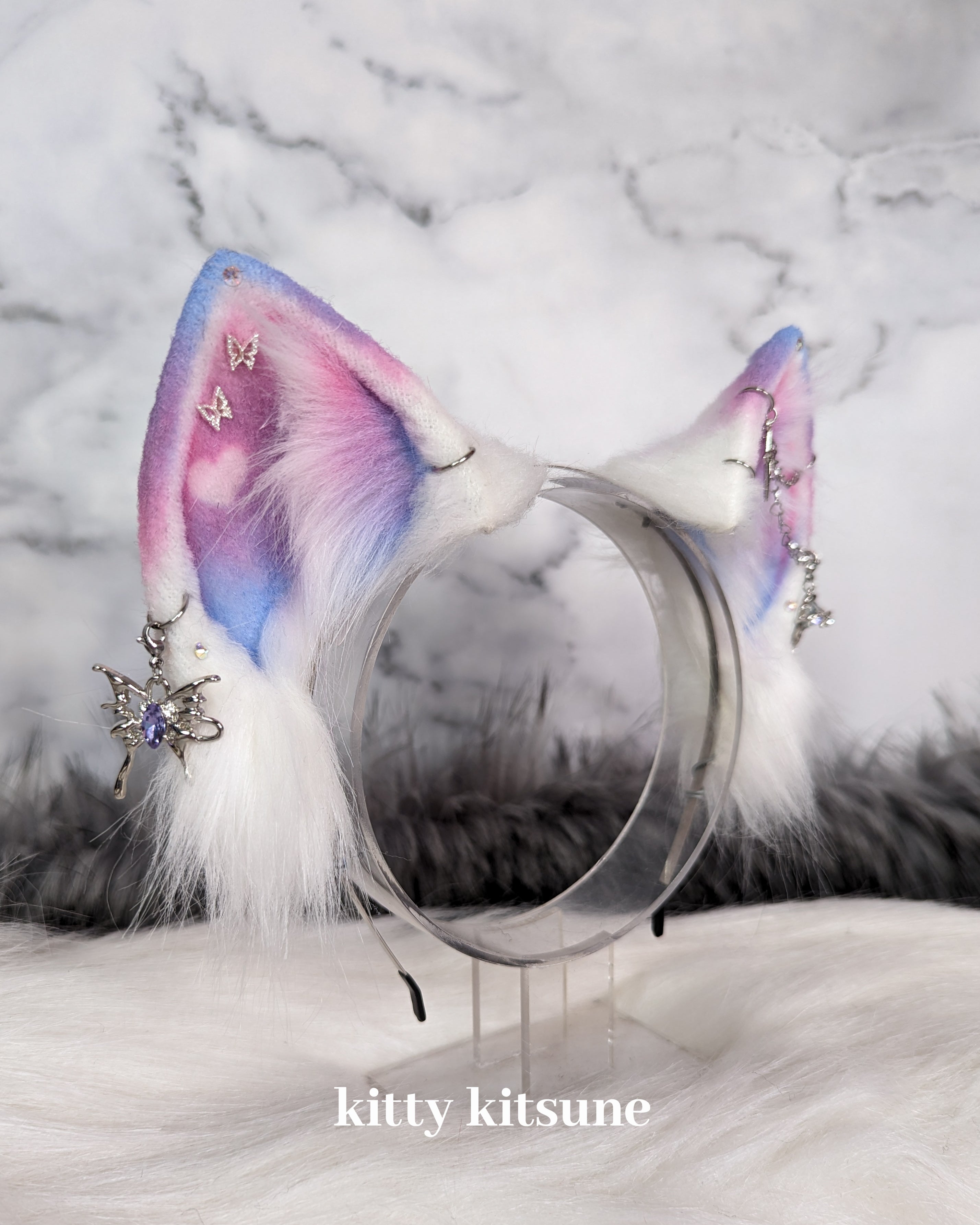 Pastel Dreamy Chrome Kitsune