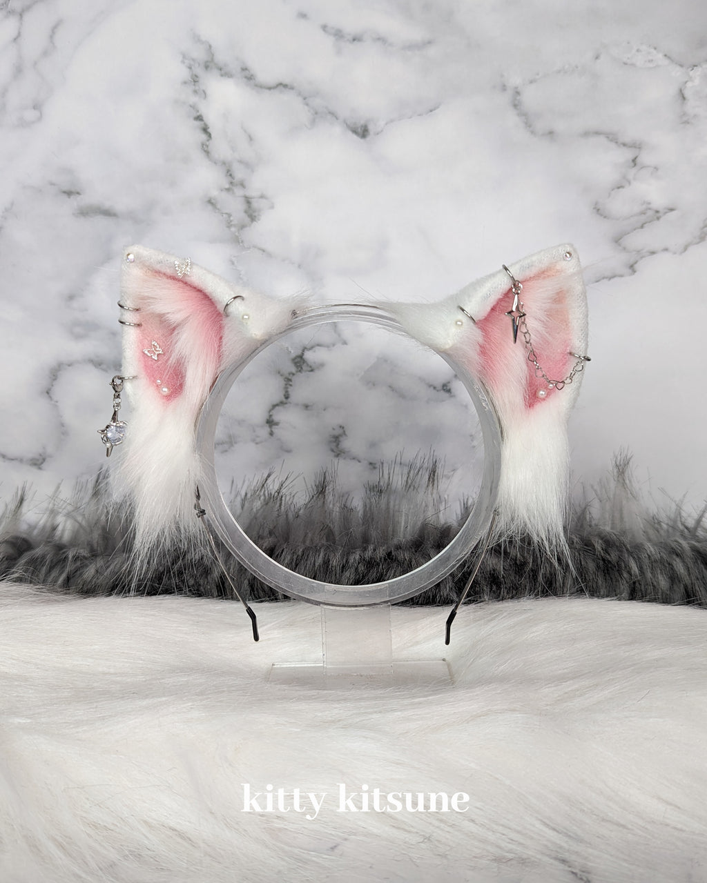White Dreamy Chrome Kitty