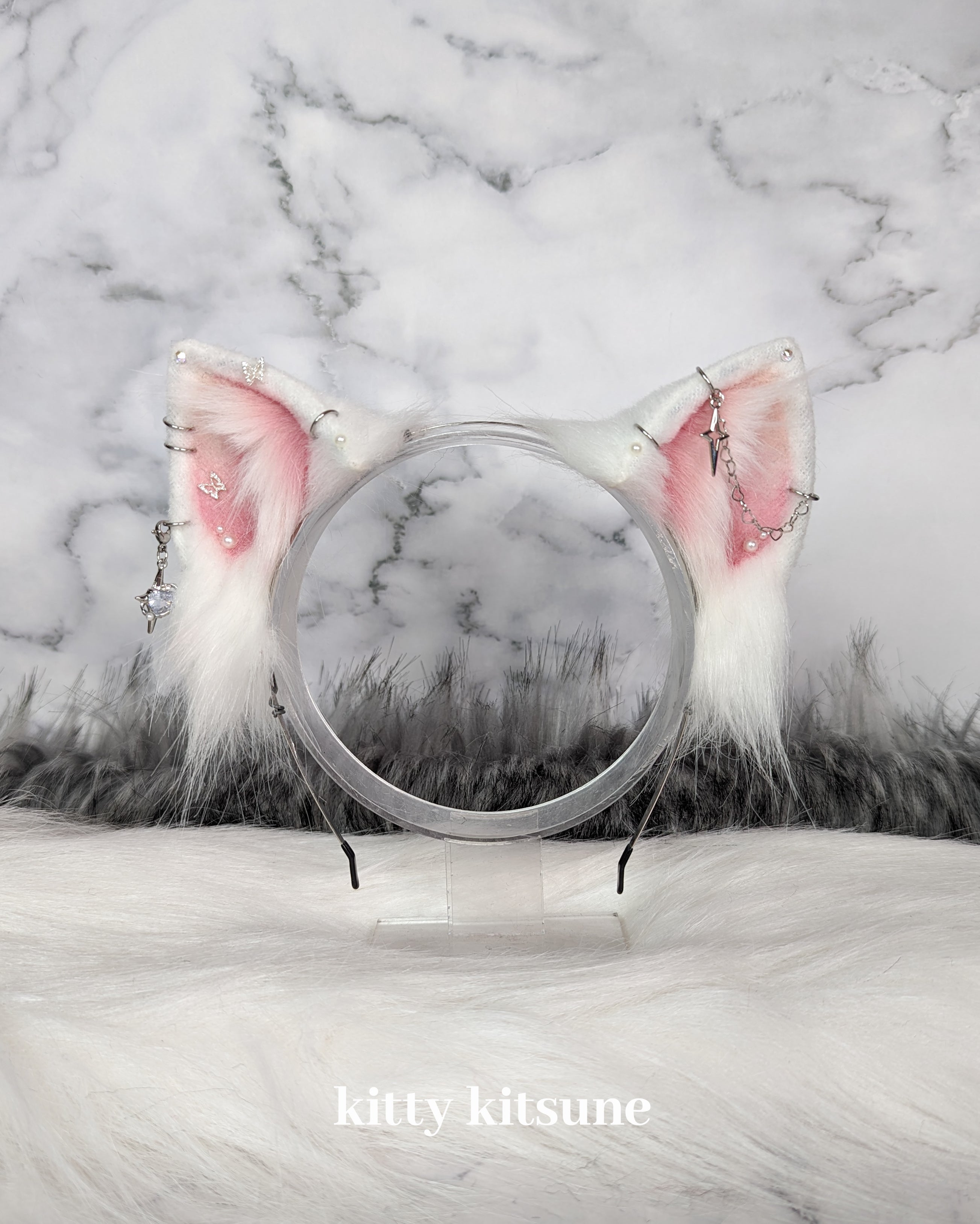 White Dreamy Chrome Kitty