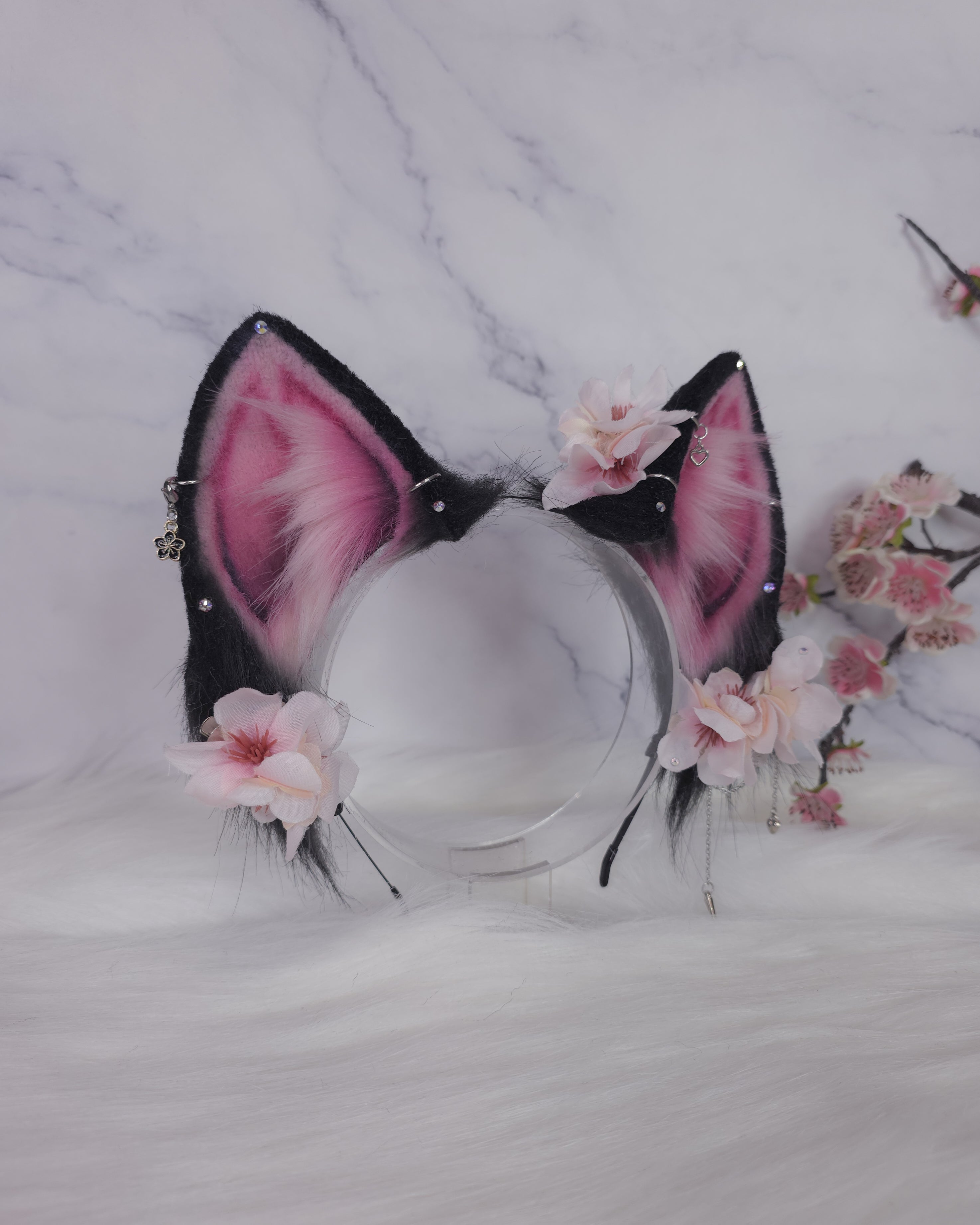 Black Sakura Kitsune