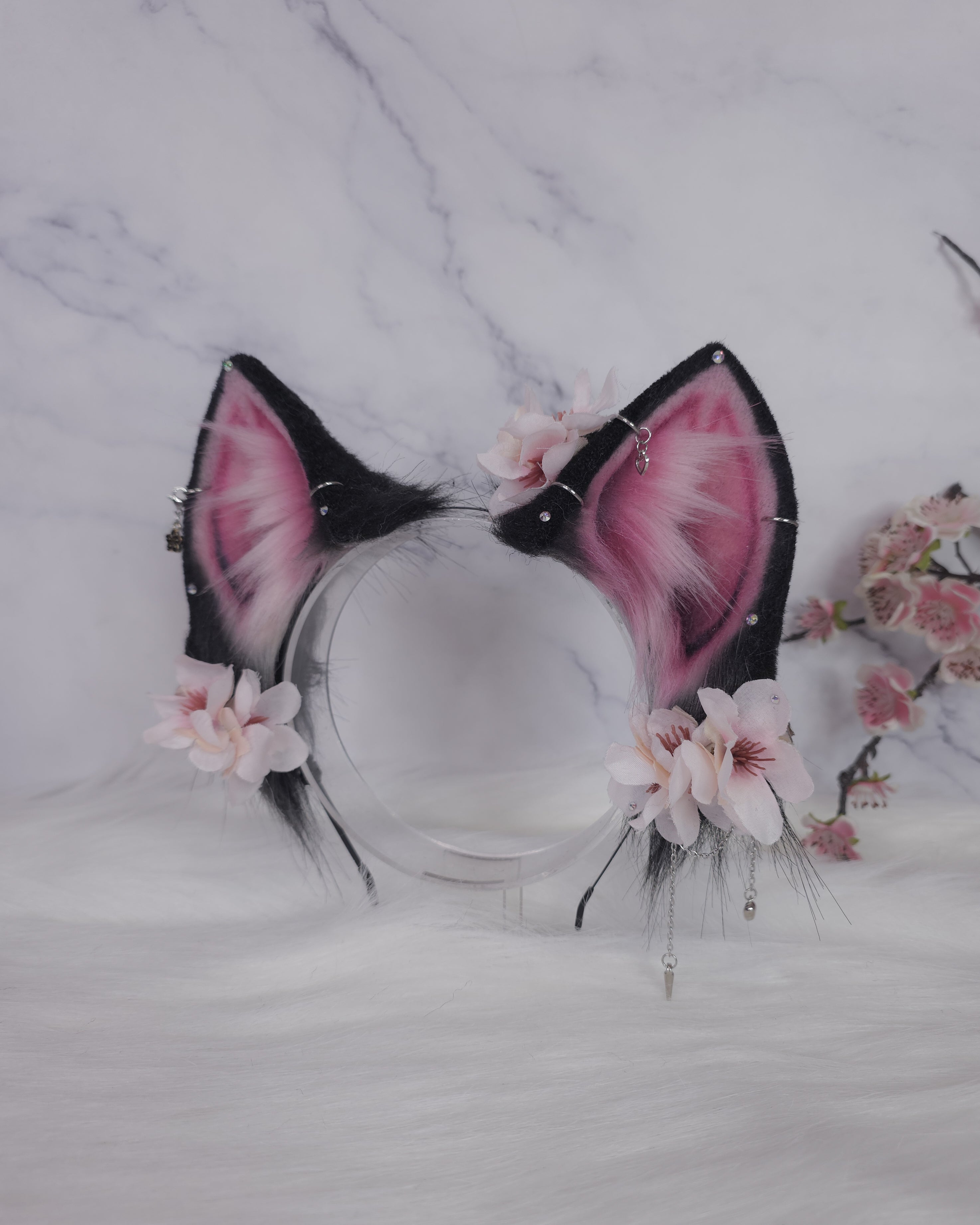 Black Sakura Kitsune