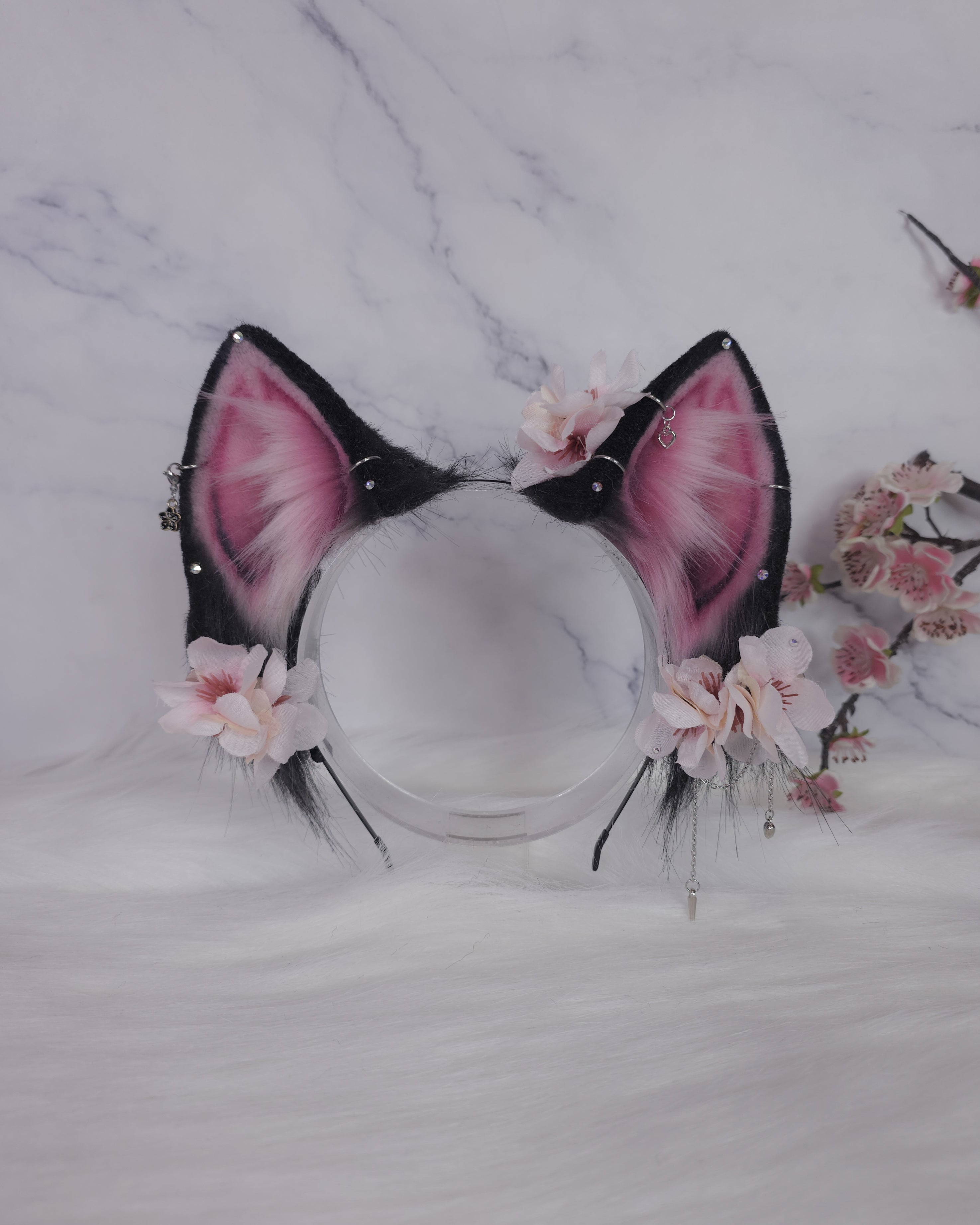 Black Sakura Kitsune