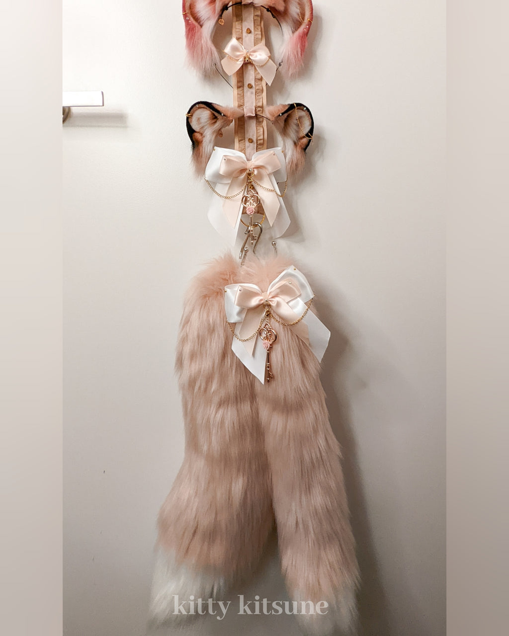 Tail Hook