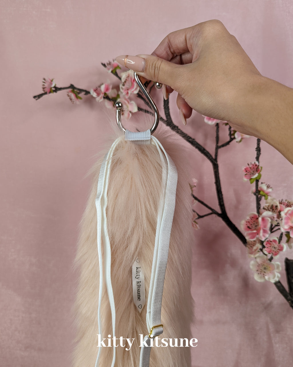 Tail Hook
